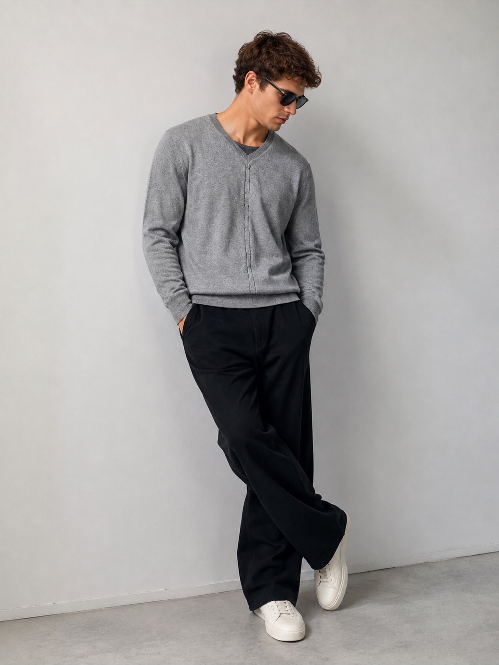 Covington Men’s V-Neck Cotton Sweater – XXL – Gray Textured Knit